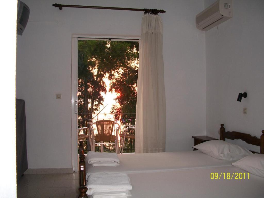 Ermones Mare Apartment Bagian luar foto