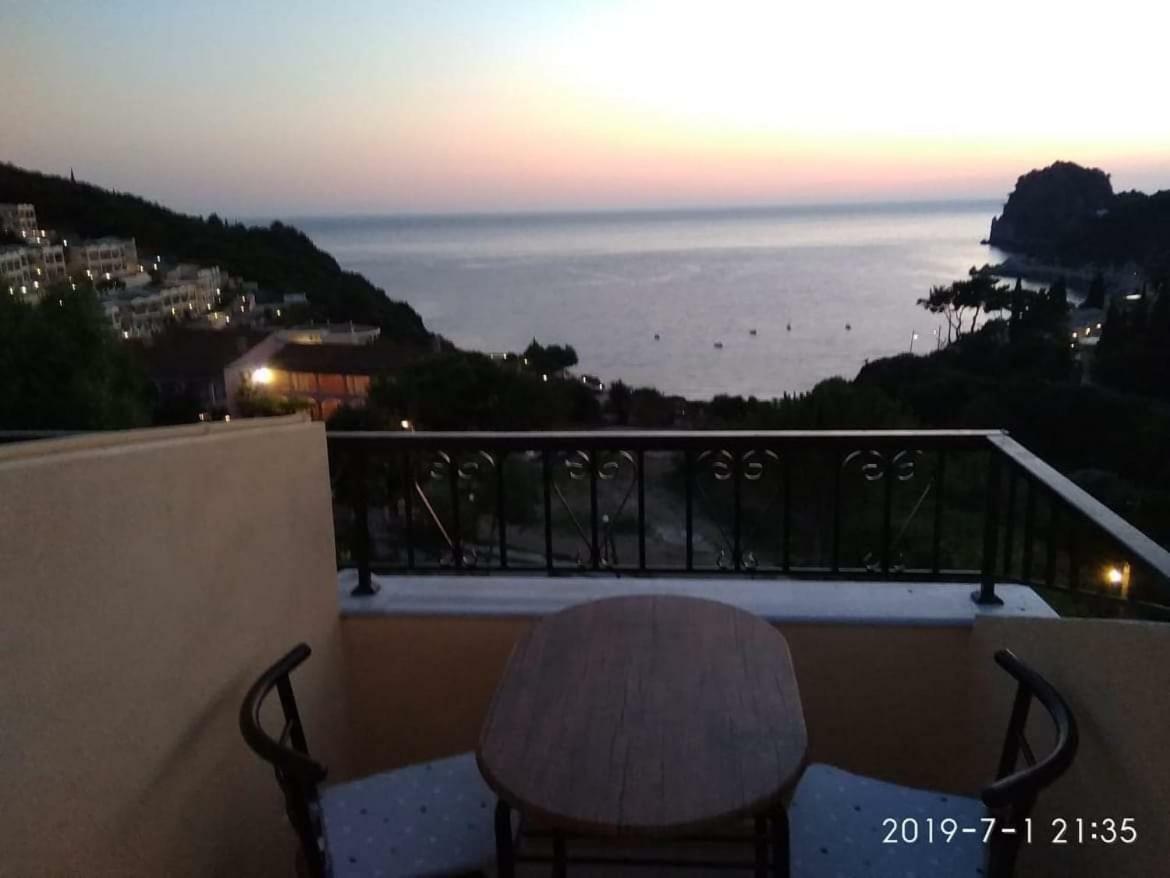 Ermones Mare Apartment Bagian luar foto